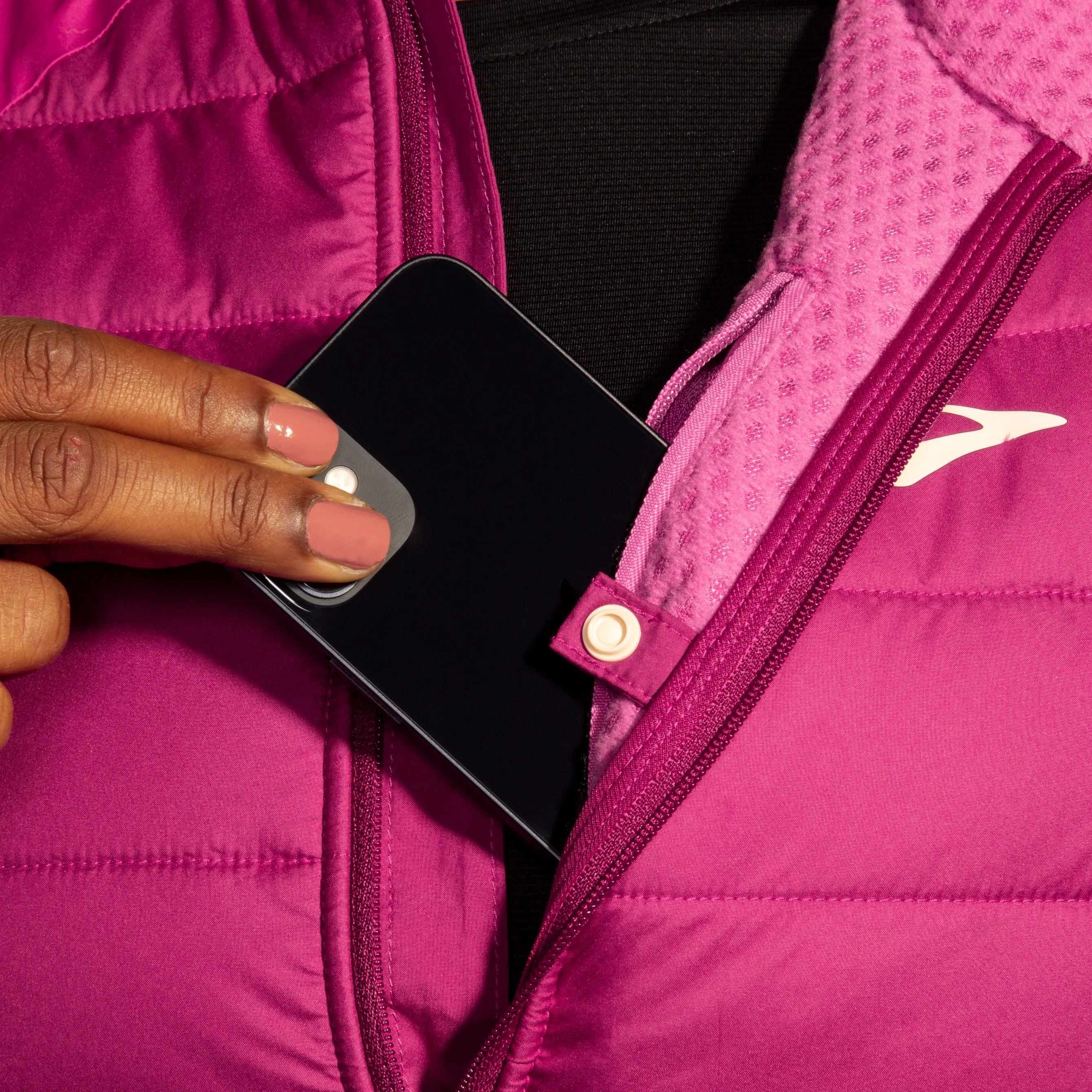 Brooks Women's Shield Hybrid Vest 2.0