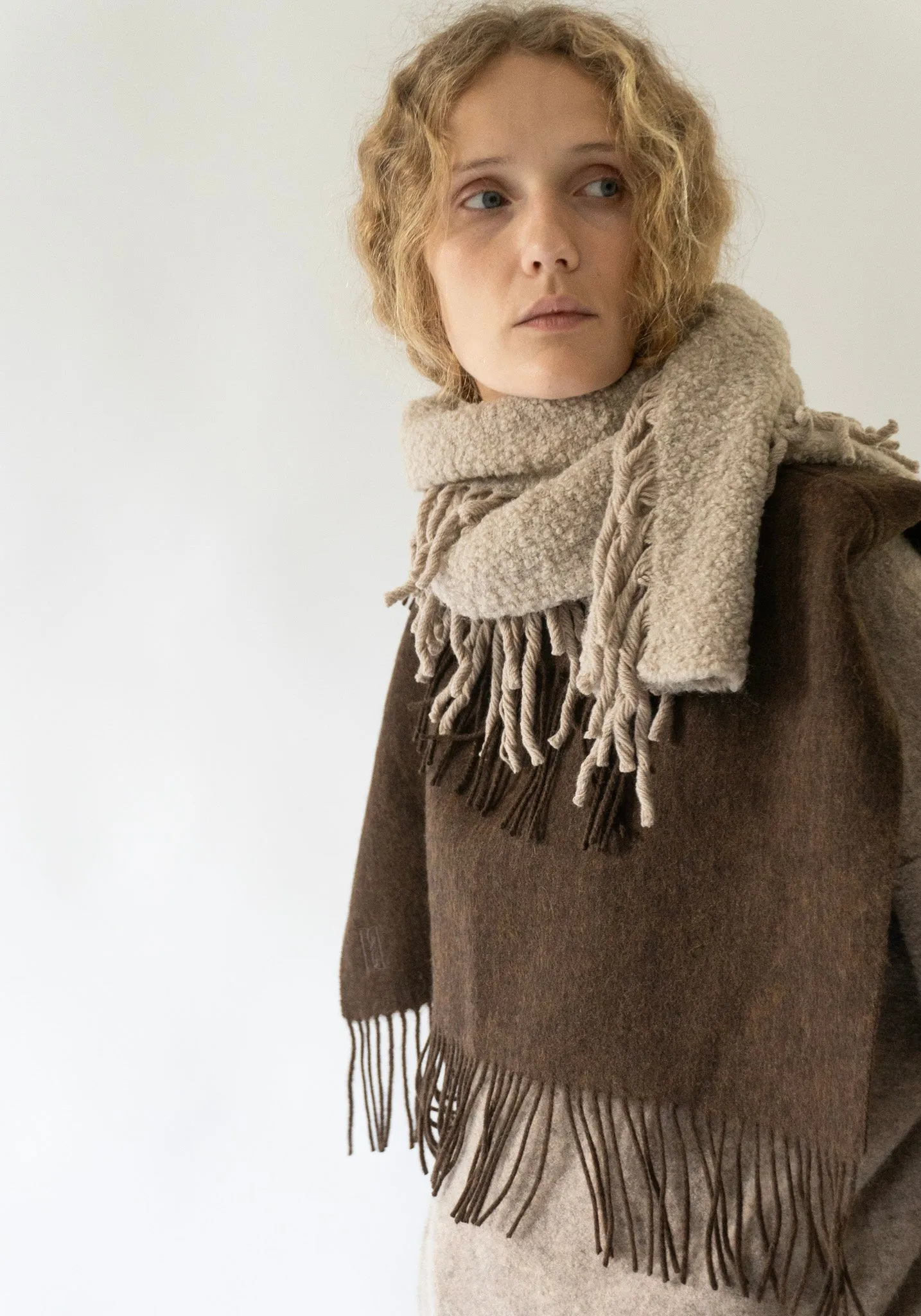 Fringly Wool Scarf in Tehina