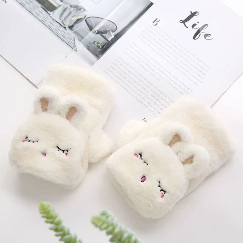 Kawaii Smiling Bunny Gloves