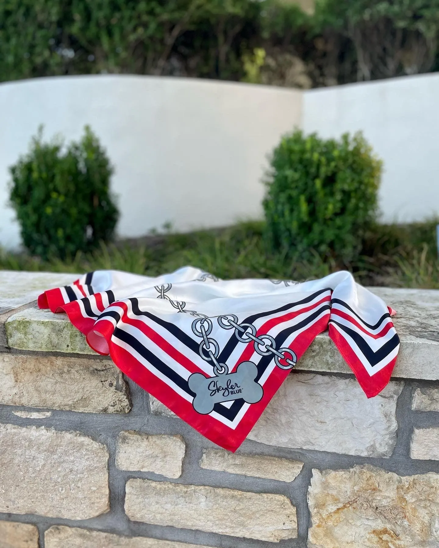 The Athens 002 Scarf 36in